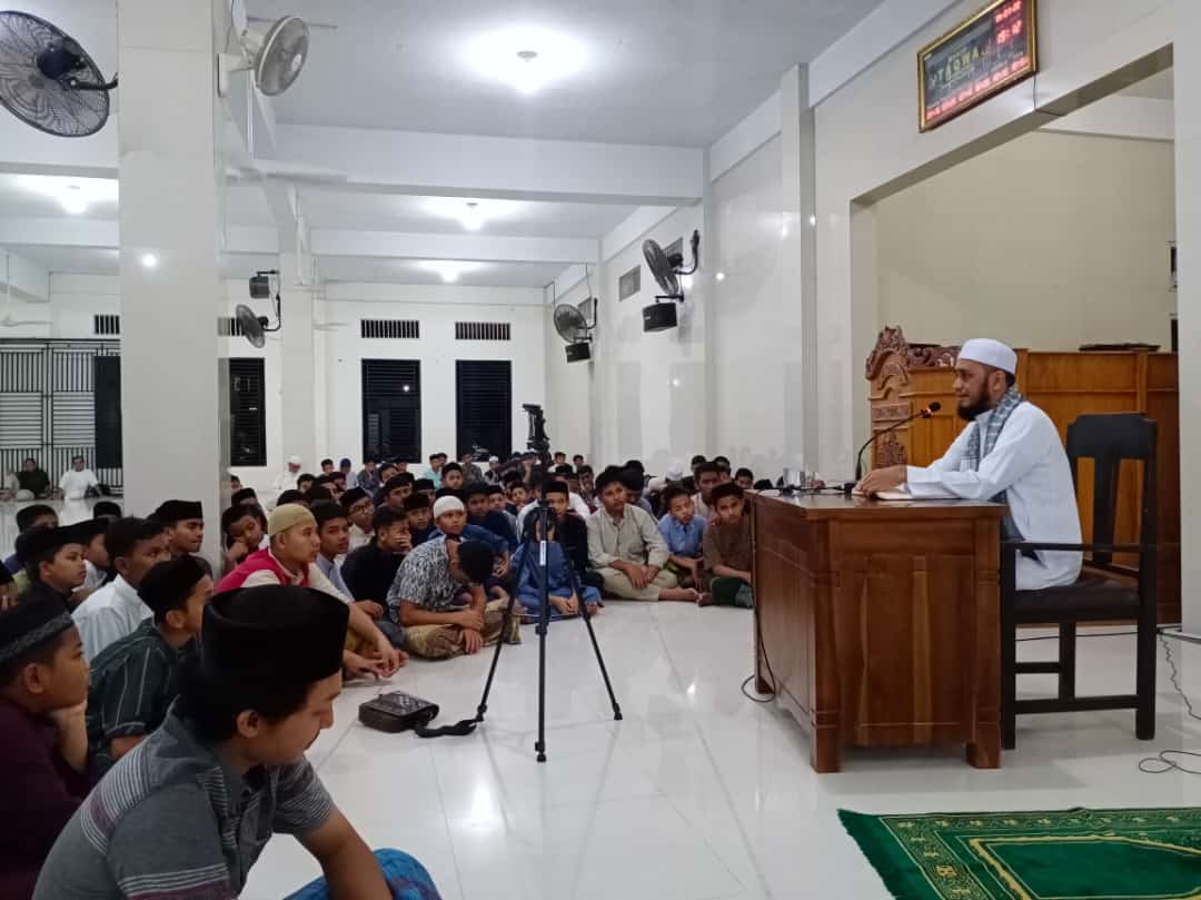 Ketua MIUMI Aceh Mengisi Pengajian di Masjid Taqwa Muhammadiyah Lhokseumawe